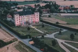 Empfehlung für Hochzeits-Location: Schloss Walkershofen.