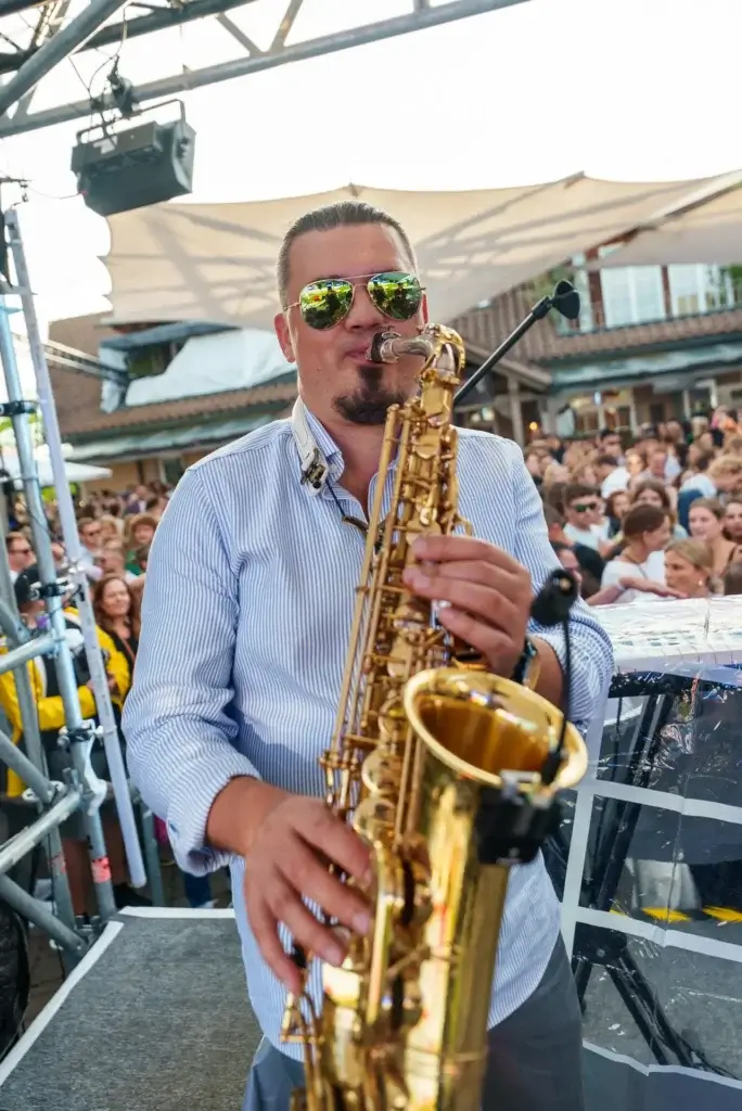 Hochzeits DJ Nathan White 2 Vladi Strecker Wein am Stein DJ & Saxophon